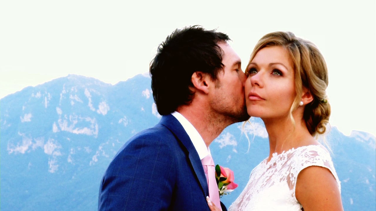 An Elegant Wedding Film on the Amalfi Coast - Italy