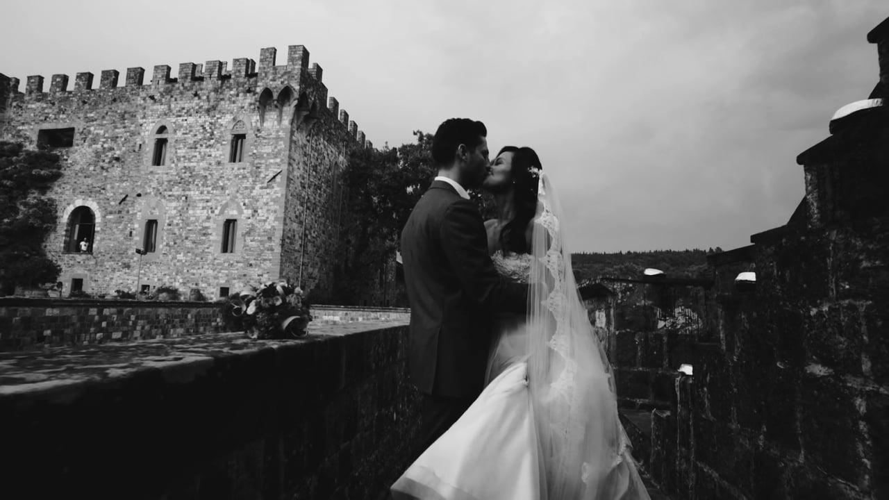 A Fairytale Wedding at Castello di Vincigliata With Non Traditional Touches