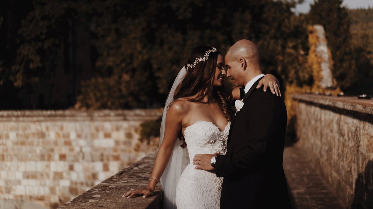 A Glamorous Castle Wedding in Black & Gold